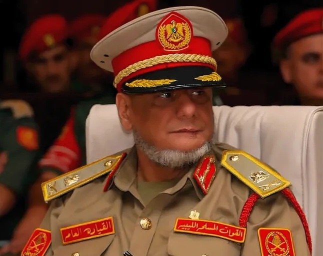 اغتيال قائد الاستخبارات العسكرية في بنغازي بتفجير سيارته
